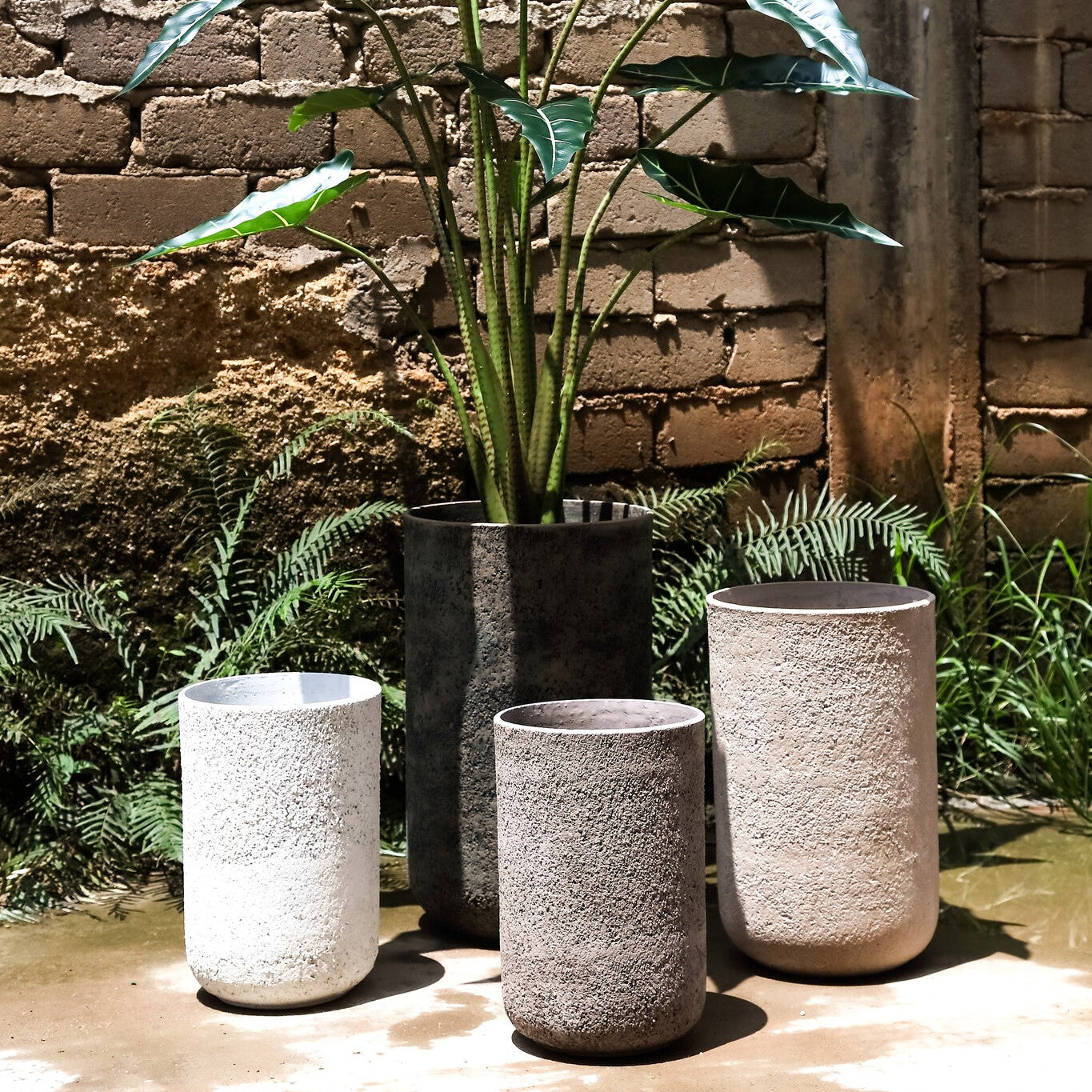 Deliahe Grey GRC Pot Round High Set Of 3 PTMD