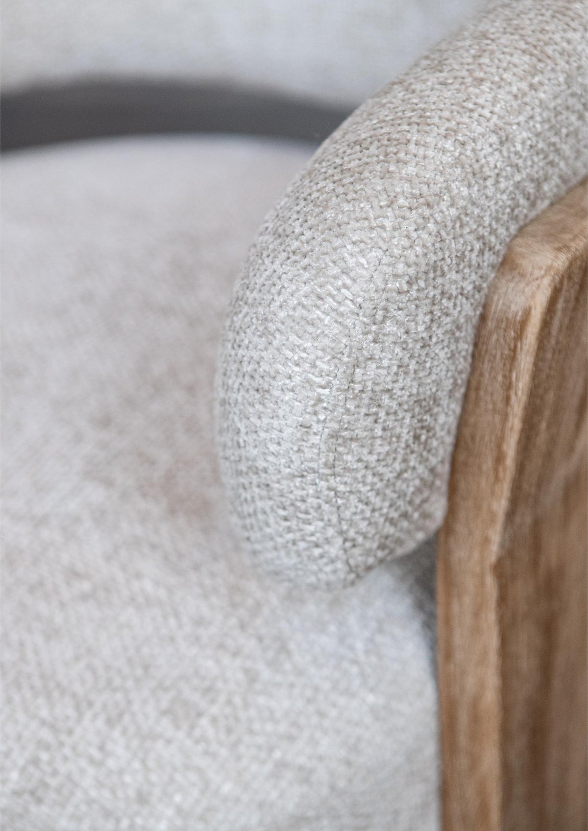 Mire Cream Sessel Legacy 15 Dove Kautschukholz PTMD