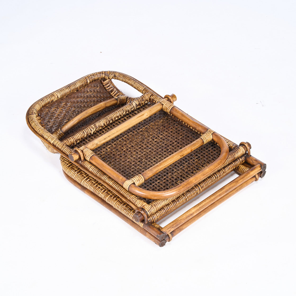 De Rattan Vloer Lounger Donker Walnoot Bazar Bizar