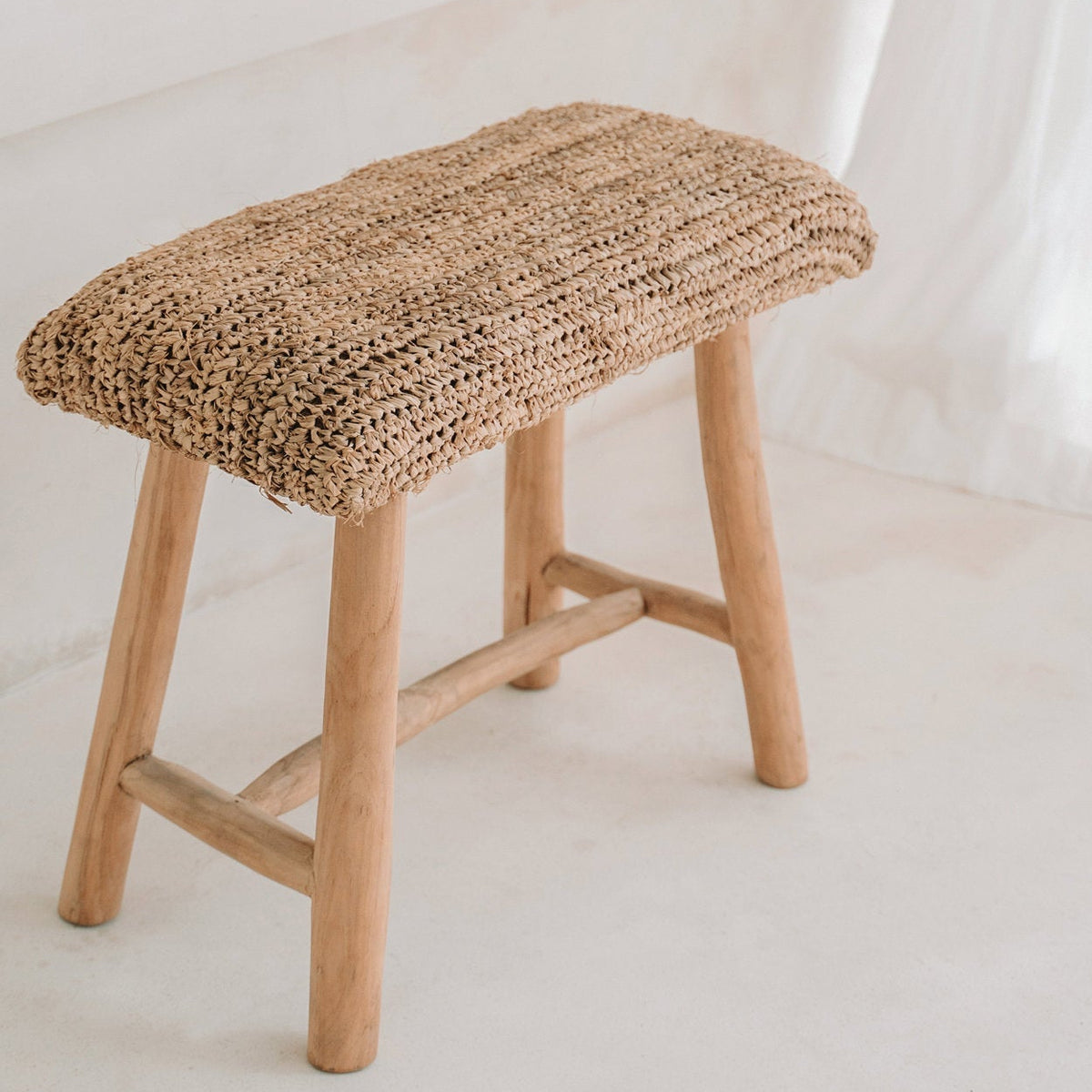 Die Raffia-Bank – Naturfarben, Bazar, bizarr