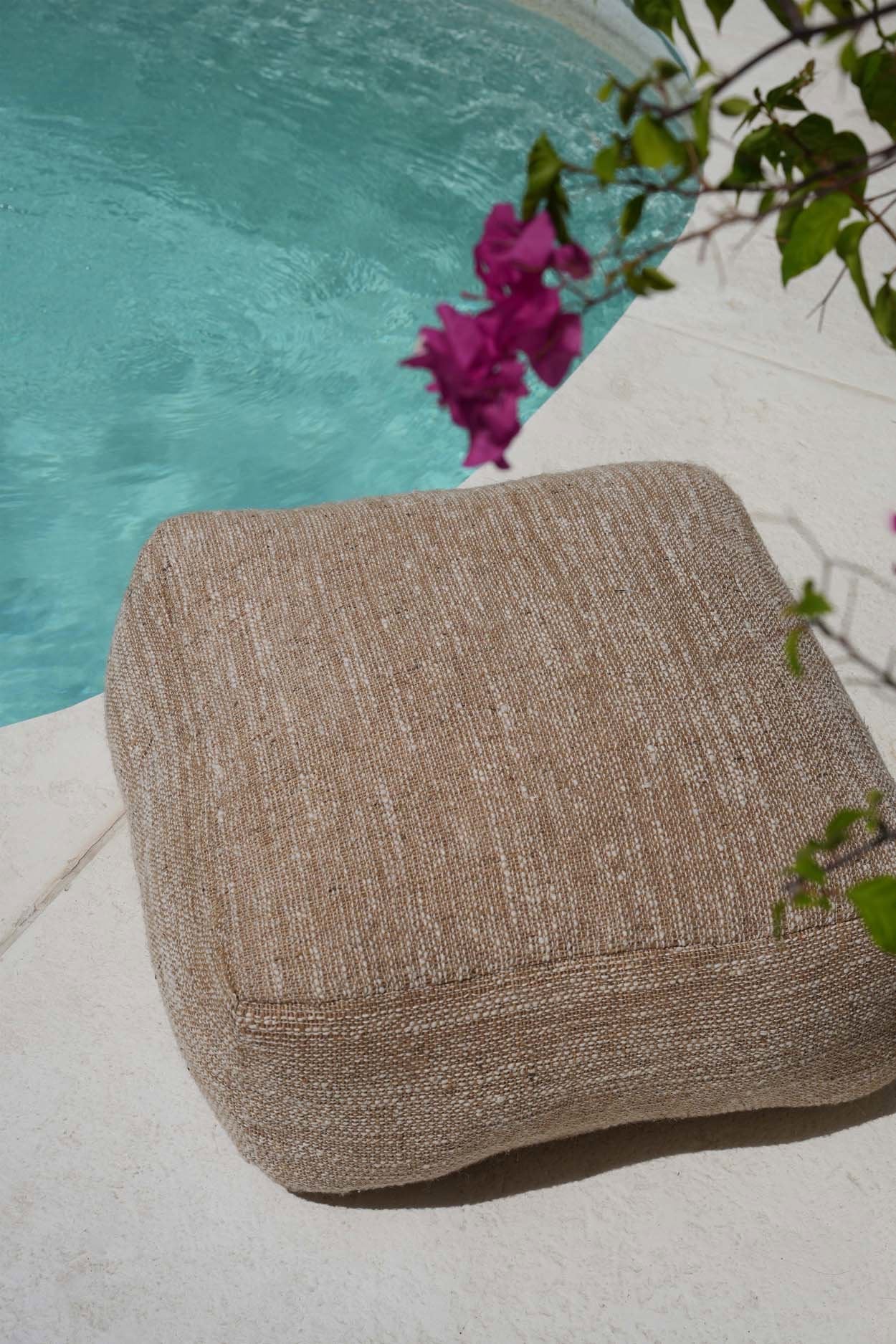 De Comfy Poef - Beige Bazar Bizar
