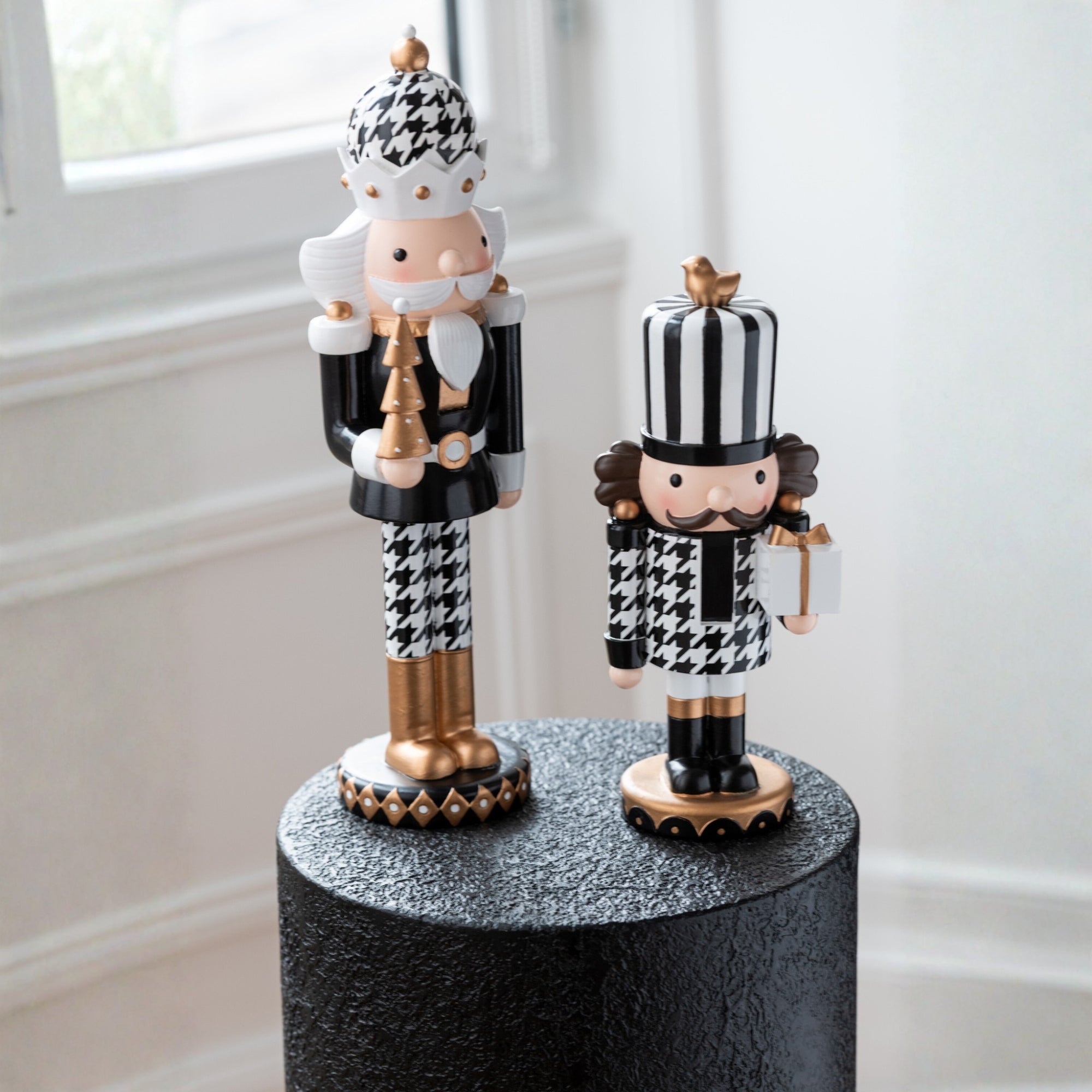 Notenkraker Pied-De-Poule Hars Meerkleurig Large H41cm J-Line