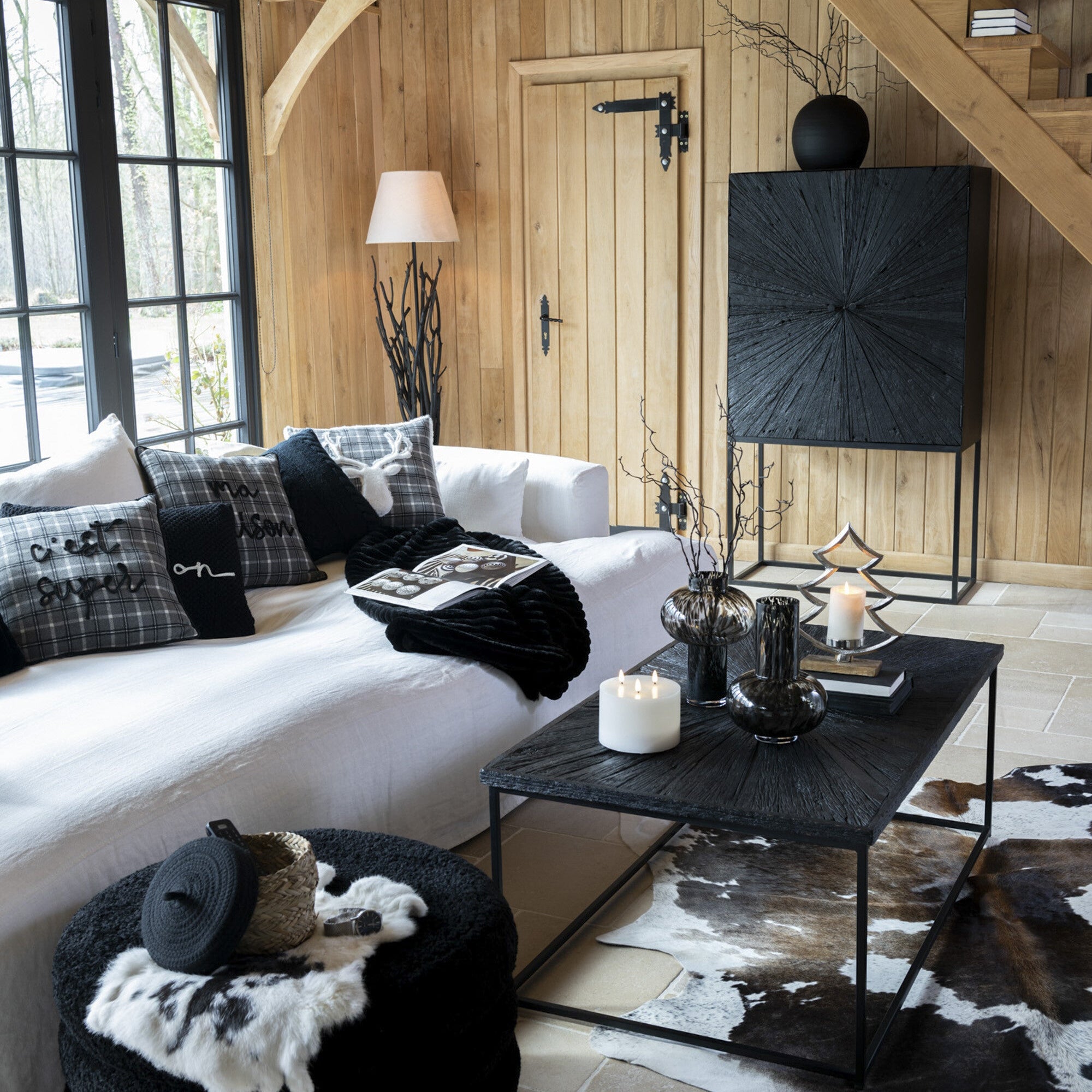 Cupboard Shanil Wood/Iron Black - - J-Line - livinglovely.nl