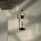 De Money Shell op Stand - M - Ornament - Bazar Bizar - livinglovely.nl