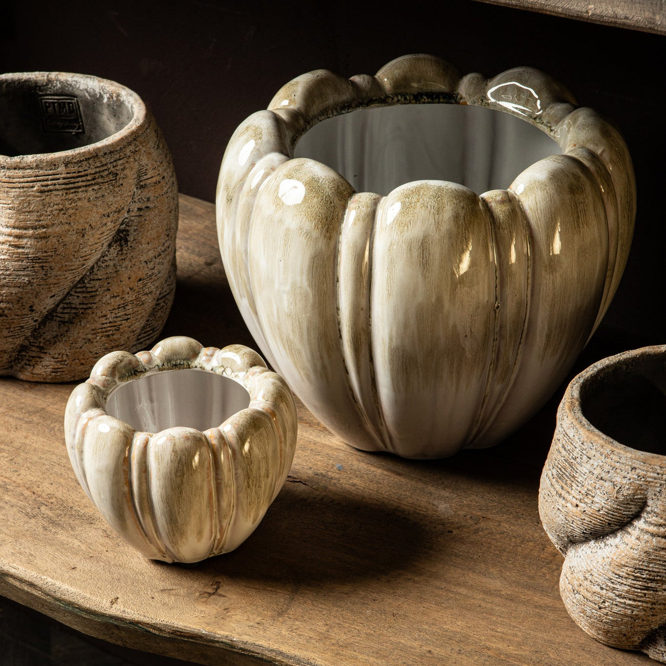 Dugan Cream Ceramic Pot Thick Ribbed Round L 27x27x21cm PTMD - Pot - PTMD - livinglovely.nl