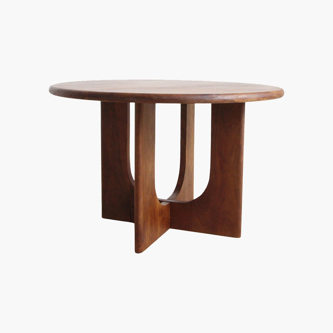 Eetkamertafel Bullnose Coliseo Rond Dia 120 - Eetkamertafel - Raw Materials - livinglovely.nl