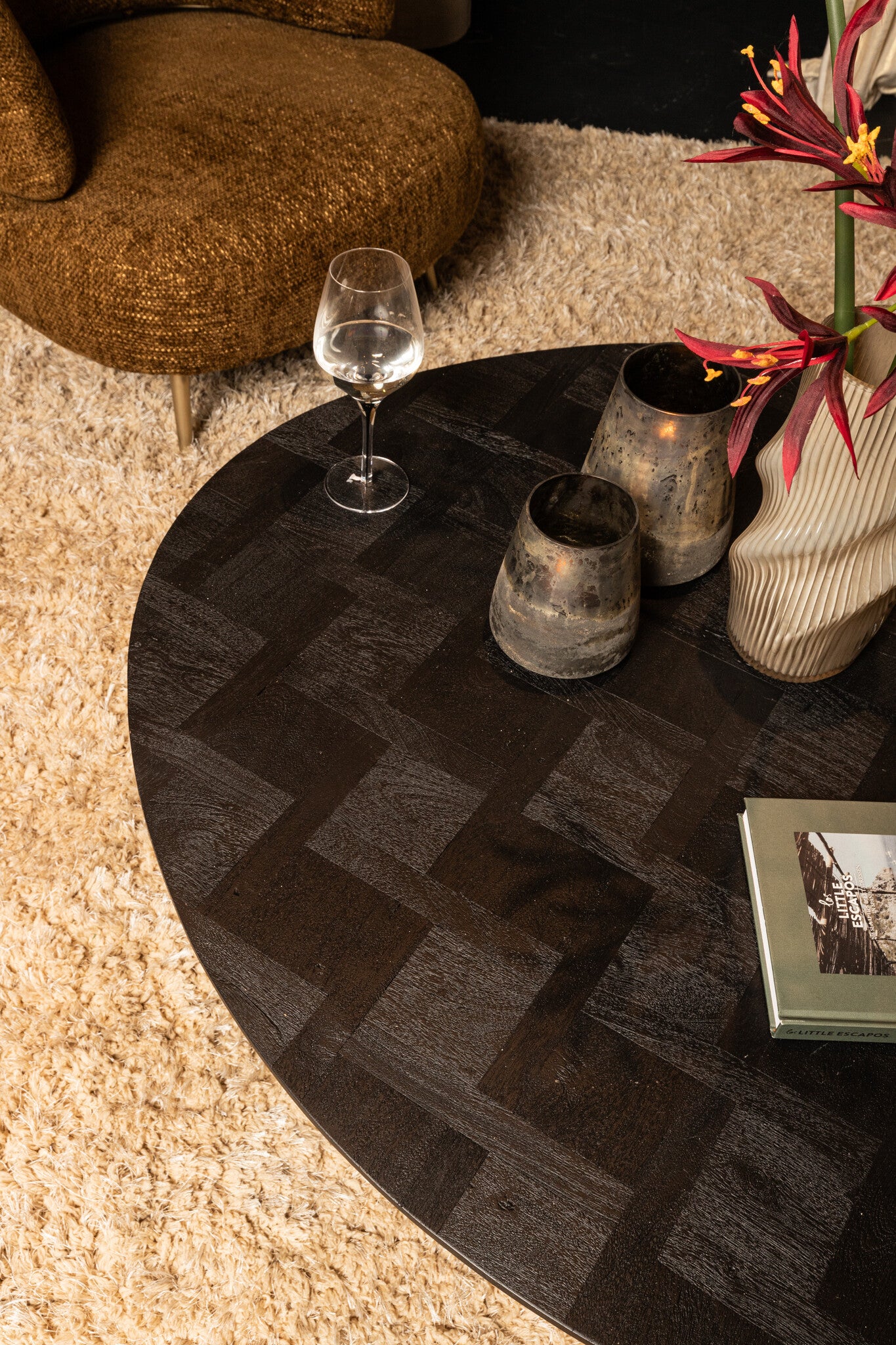 Fieron Black Wooden Coffee Table Organic Round PTMD - Salontafel - PTMD - livinglovely.nl