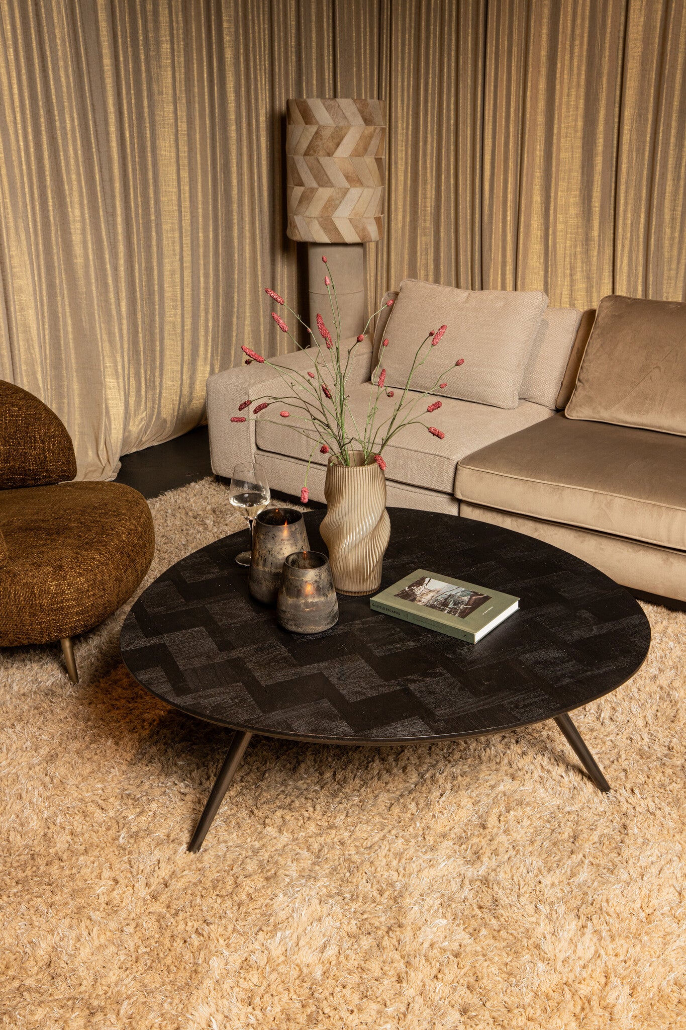 Fieron Black Wooden Coffee Table Organic Round PTMD - Salontafel - PTMD - livinglovely.nl