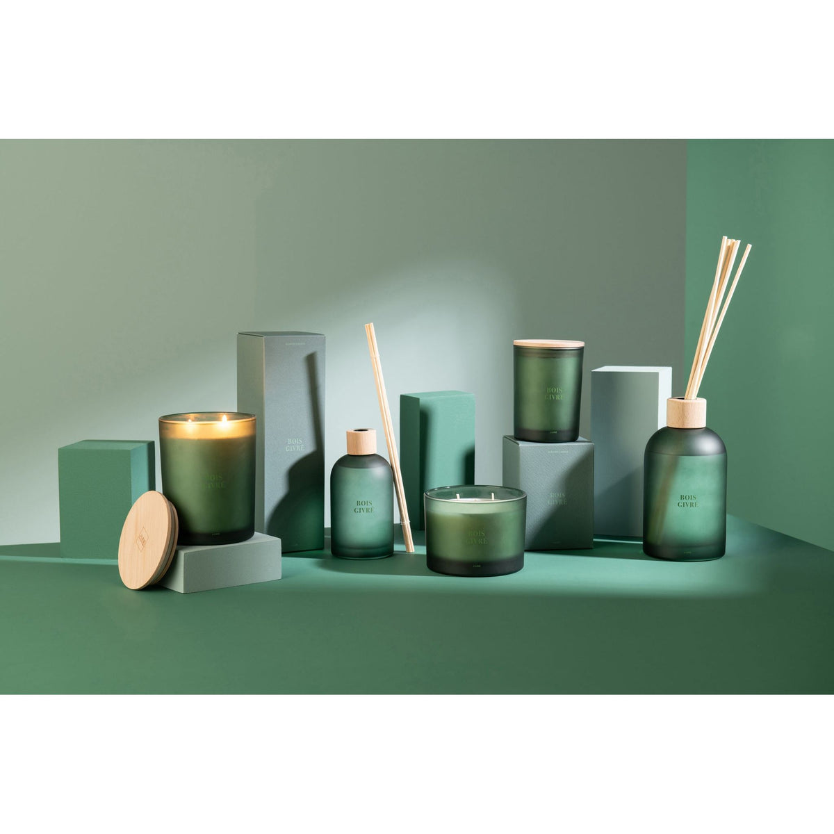 Geurkaars Accords Essentiels Bois Givré 28 Uur