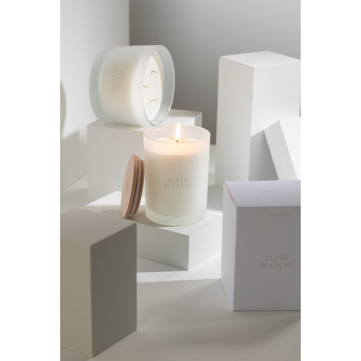 Geurkaars Accords Essentiels Fleur Blanche 38 Uur
