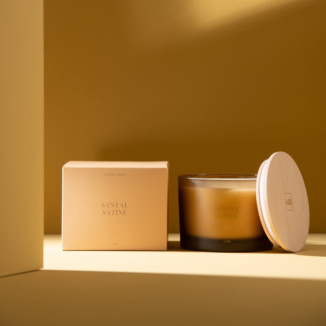 Geurkaars Accords Essentiels Santal Satiné 28 Uur - Geurkaars - J-Line - livinglovely.nl