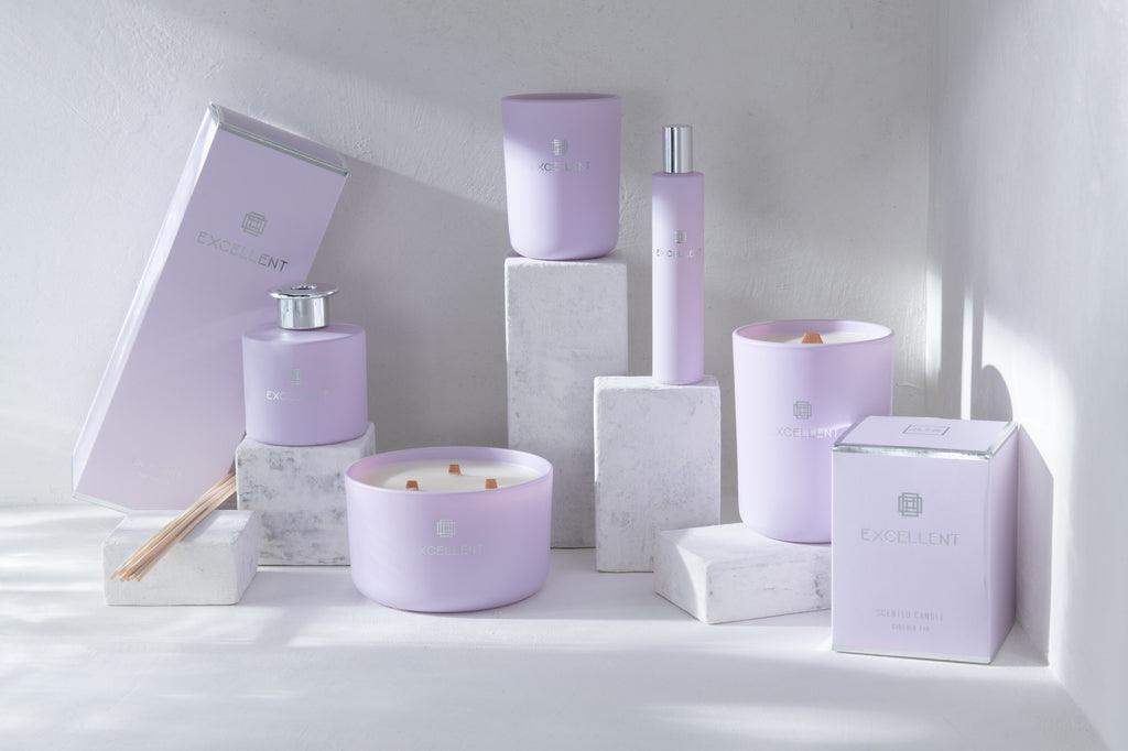 Geurkaars Excellent Siberia Fir Lila Large-40u - Geurkaars - J-Line - livinglovely.nl
