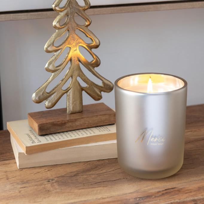 Geurkaars Merci Beige Small 35uur - Geurkaars - J-Line - livinglovely.nl