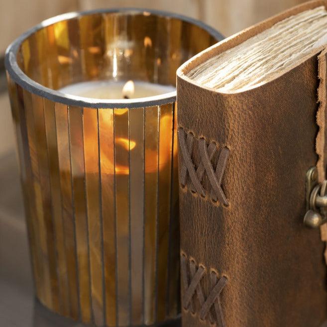 Geurkaars Noa Zesty Sunburst Oker Small-35h - Geurkaars - J-Line - livinglovely.nl