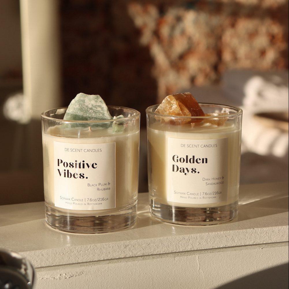 Geurkaars Positive Vibes met Edelstenen Incl Spotify Playlist - Geurkaars - De Scent - livinglovely.nl