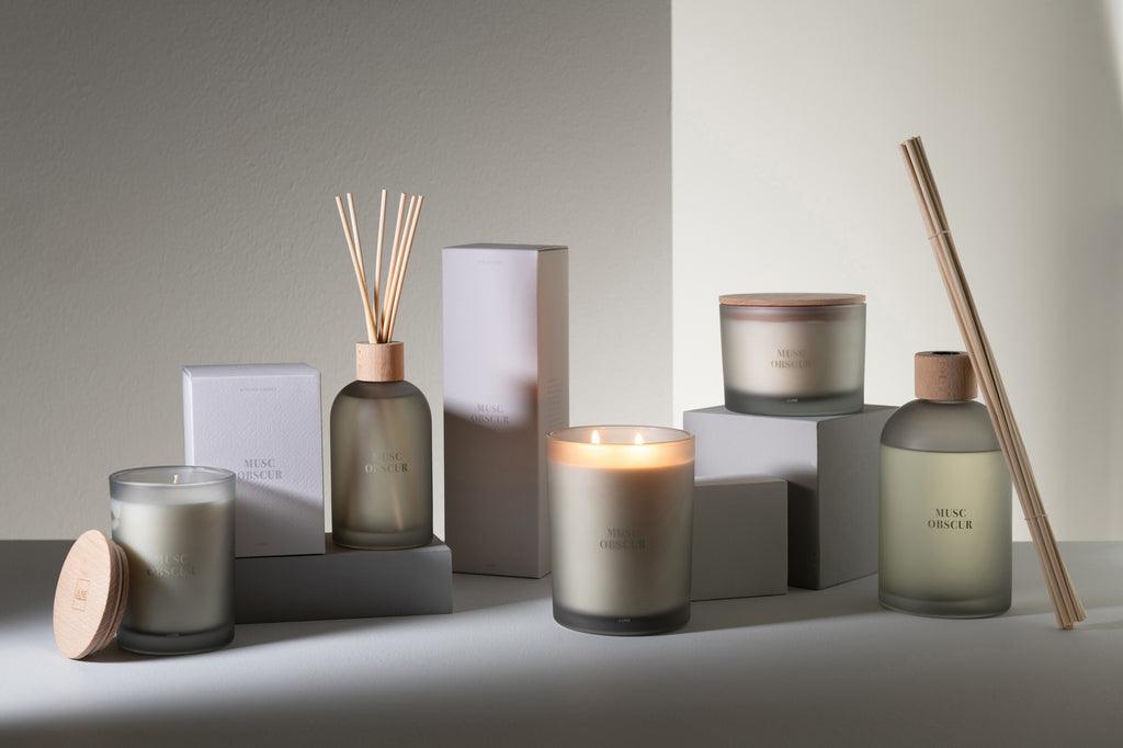Geurstokjes Accords Essentiels Musc Obscur 250ml - Geurstokjes - J-Line - livinglovely.nl