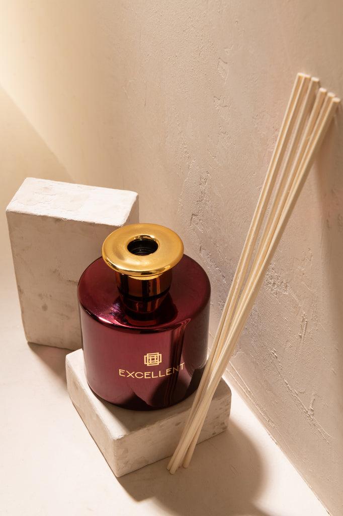 Geurstokjes Excellent Rose Champagne Wijnrood 150ML - Geurstokjes - J-Line - livinglovely.nl