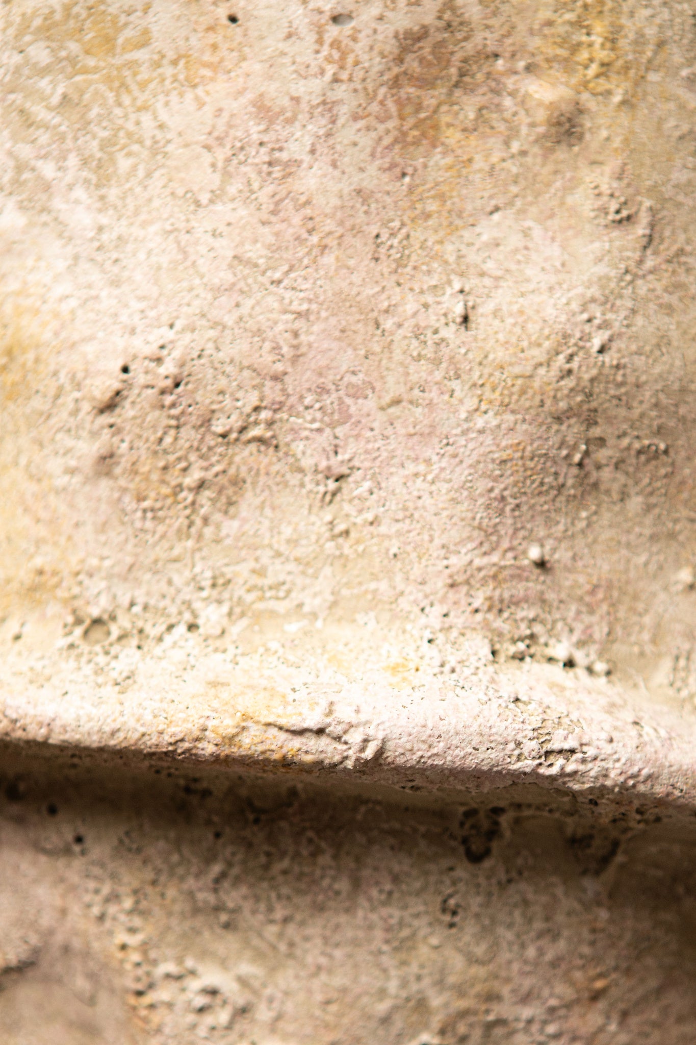 Haania Beige Cement Round Pot With Middle Line XXL PTMD - Pot - PTMD - livinglovely.nl