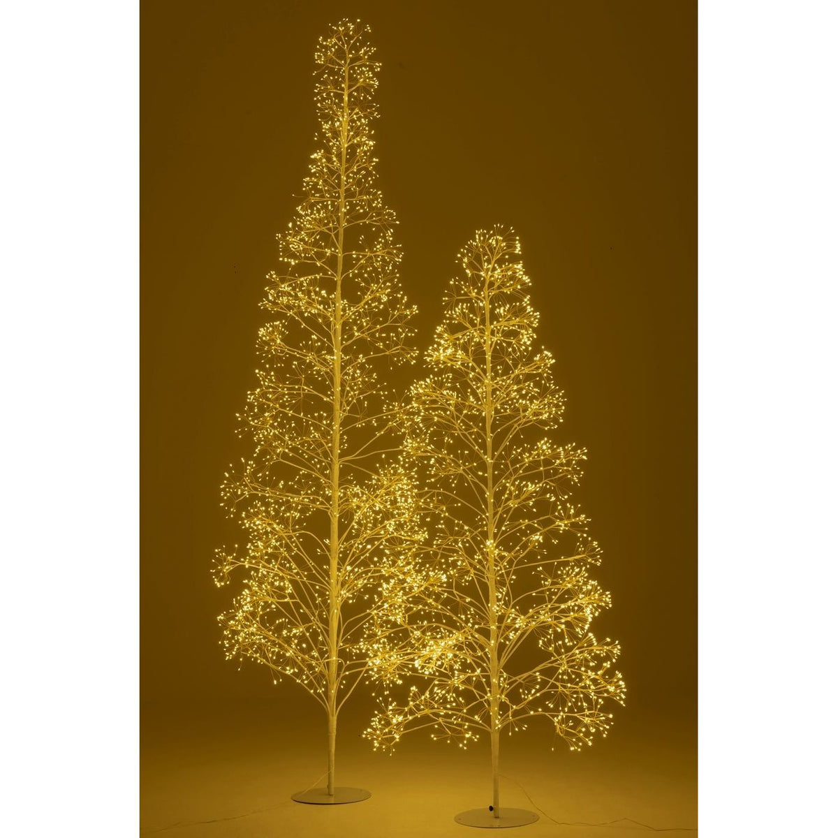 Kerstboom 3000 Led Metaal Wit Large H240cm van J-Line, witte kerstboom van metaal, zijaanzicht van de boom