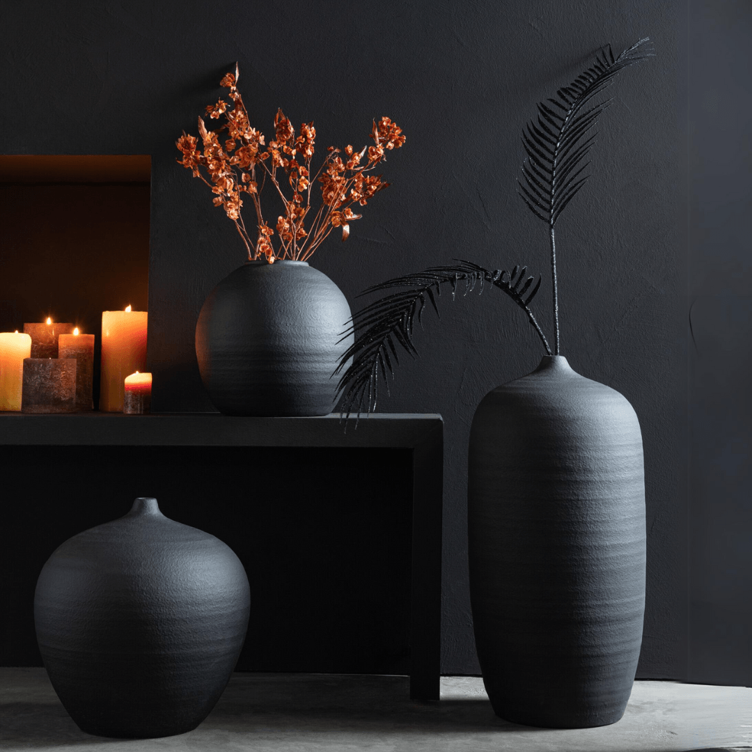 Kruik Hoog Cement Zwart 60x28cm - Pot - J-Line - livinglovely.nl