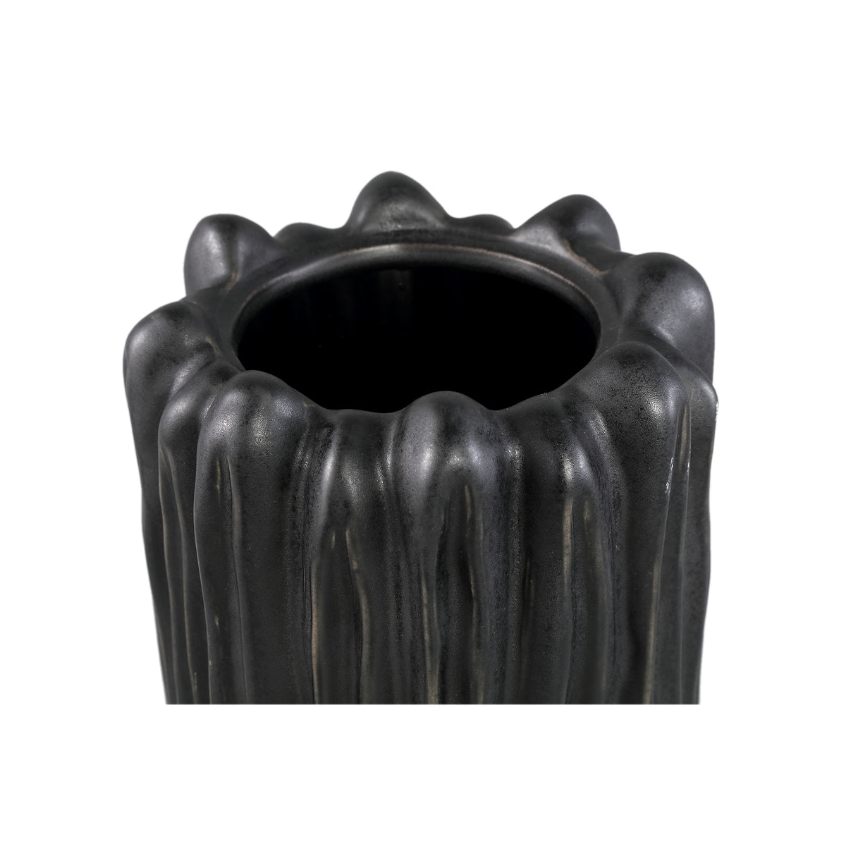 Luci Black Ceramic Vase Ribbed Round L van PTMD, detail van het ribbelpatroon