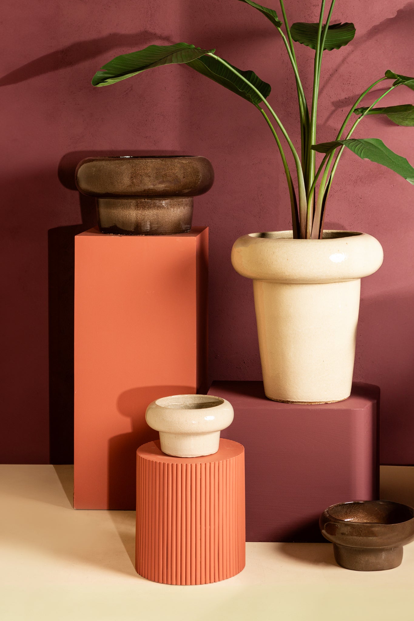 Megga Brown Big Glazed Ceramic Pot Thick Border Set van 2 PTMD - Pot - PTMD - livinglovely.nl