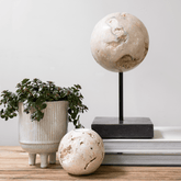 Must Living Object Ball Cheese Stone Marmer Creme/Zwart - Ornament - MUST Living - livinglovely.nl