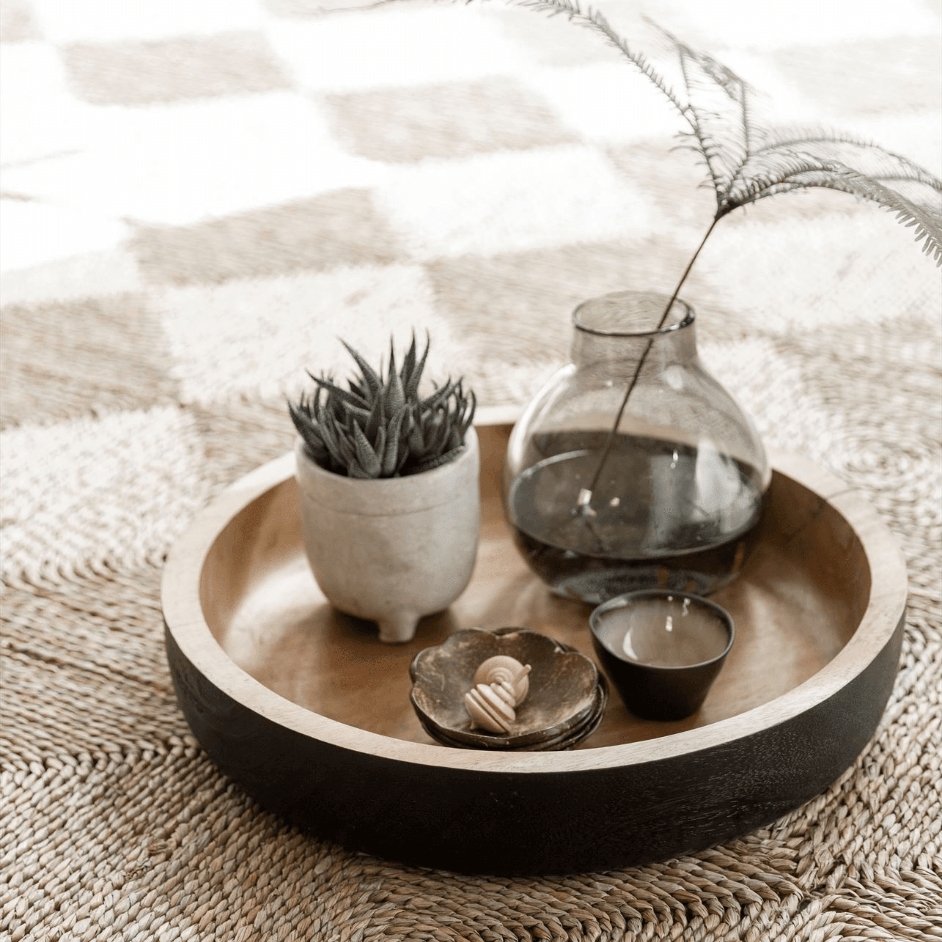 MUST Living Schaal Blackberry - Schaal - MUST Living - livinglovely.nl