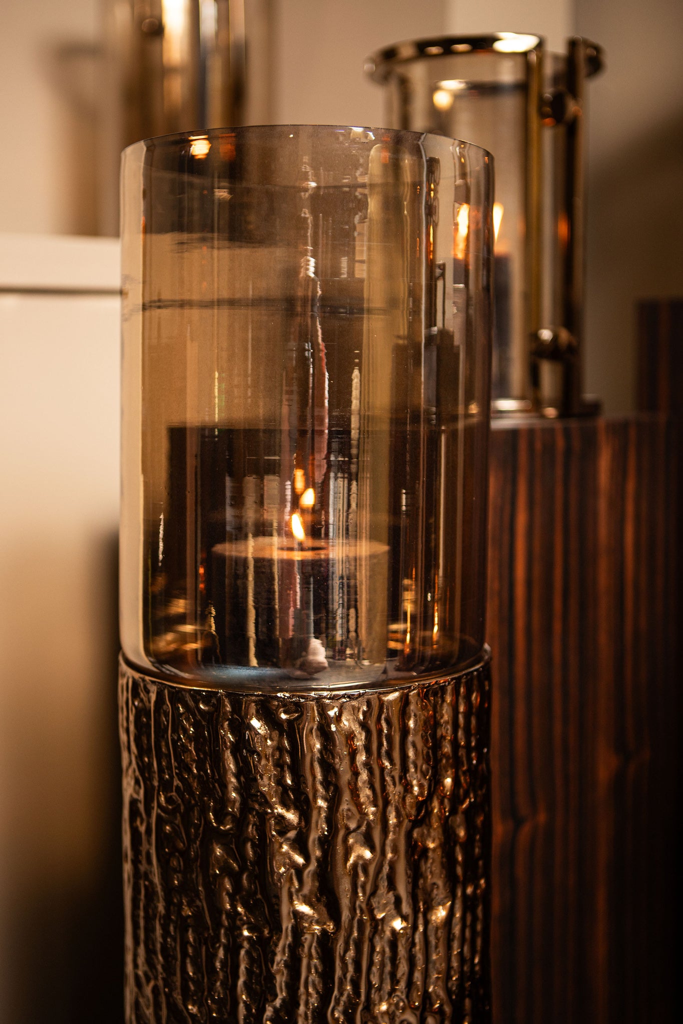 Rezy BrownGold Big Floor Stormlight Amber Luster L PTMD - Kandelaar - PTMD - livinglovely.nl