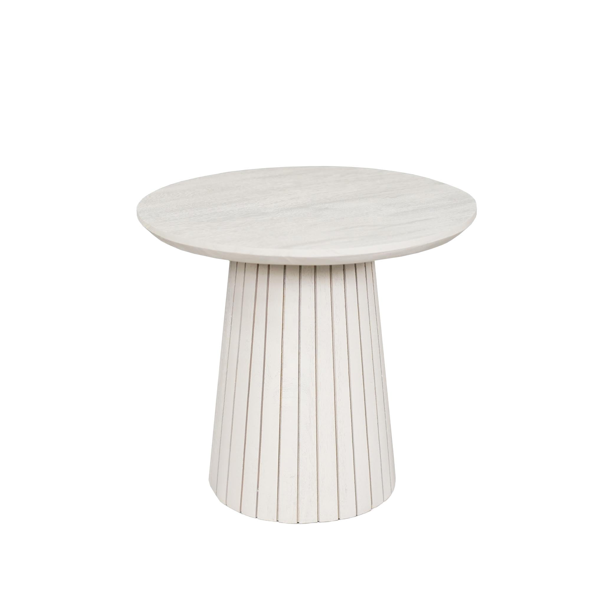 Zijaanzicht van de Solana salontafel 50 cm met massief mangohouten poot in zandtint