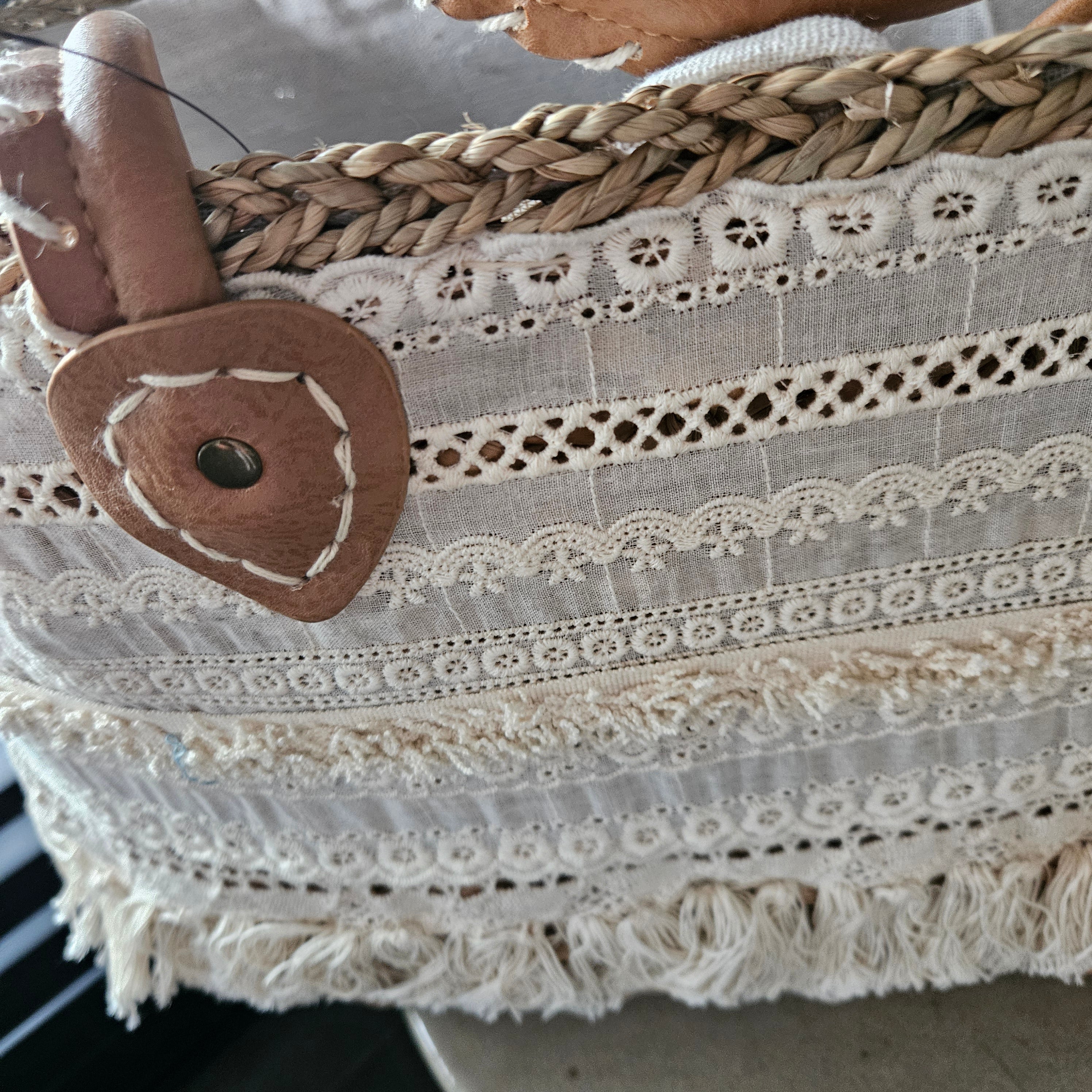 Strandtas Kant + Kwast Jute Naturel/Wit Small - Tas - J-Line - livinglovely.nl