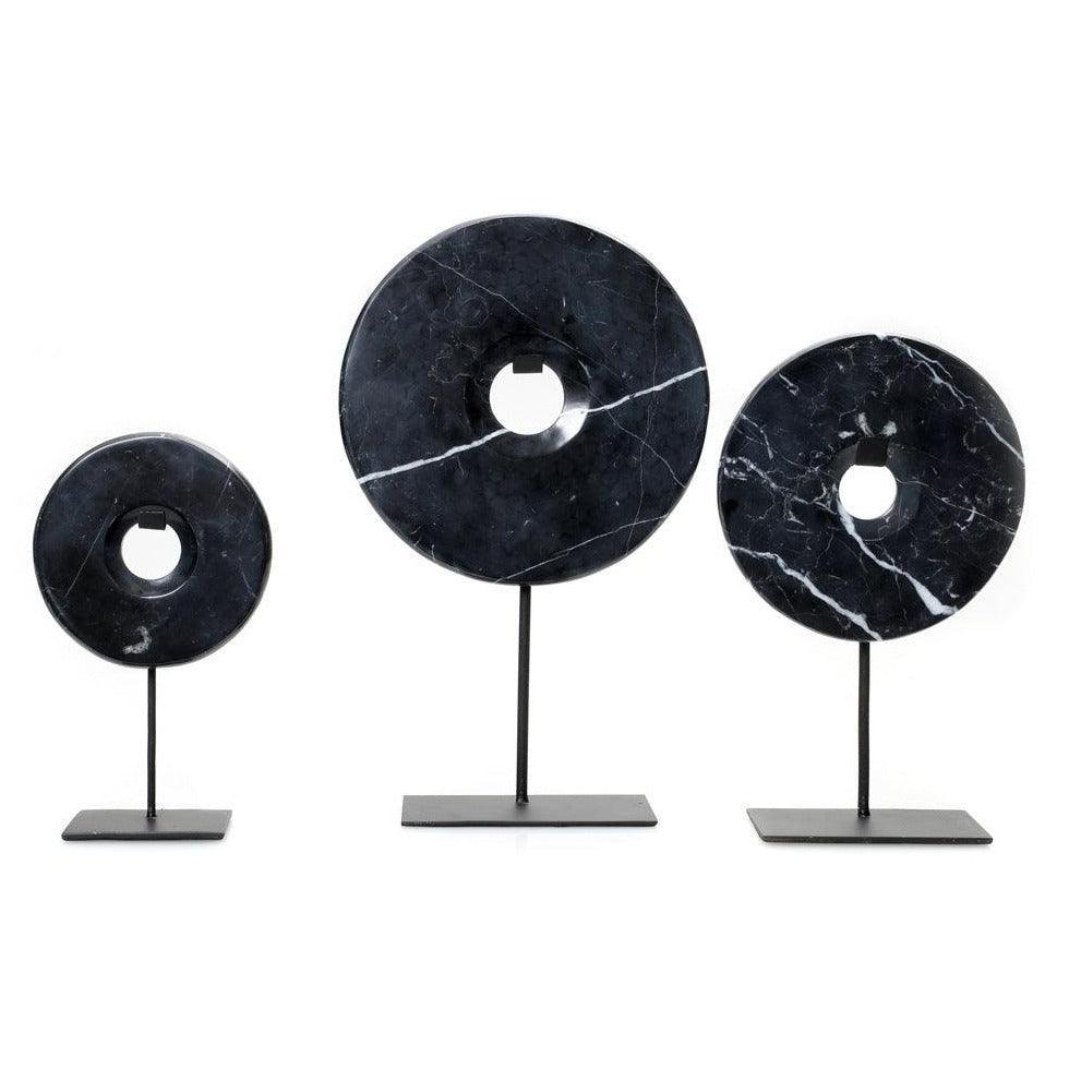 The Marble Disc on Stand - Black - L - Ornament - Bazar Bizar - livinglovely.nl