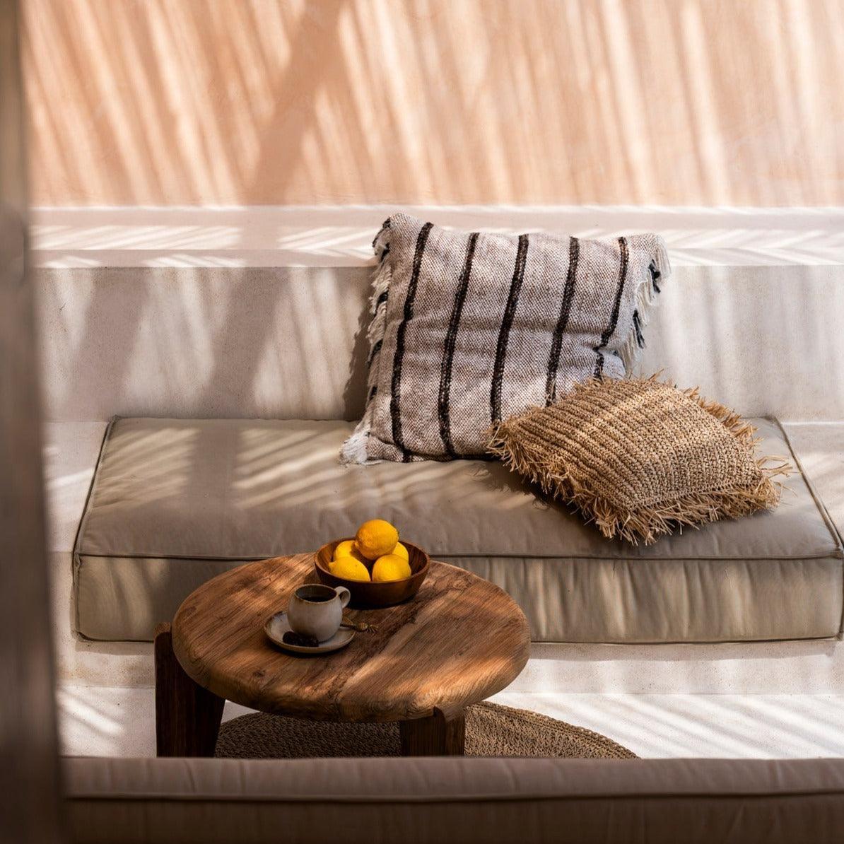 The Raffia Cushion Cover Square - Natural - 60x60 - Kussenhoes - Bazar Bizar - livinglovely.nl