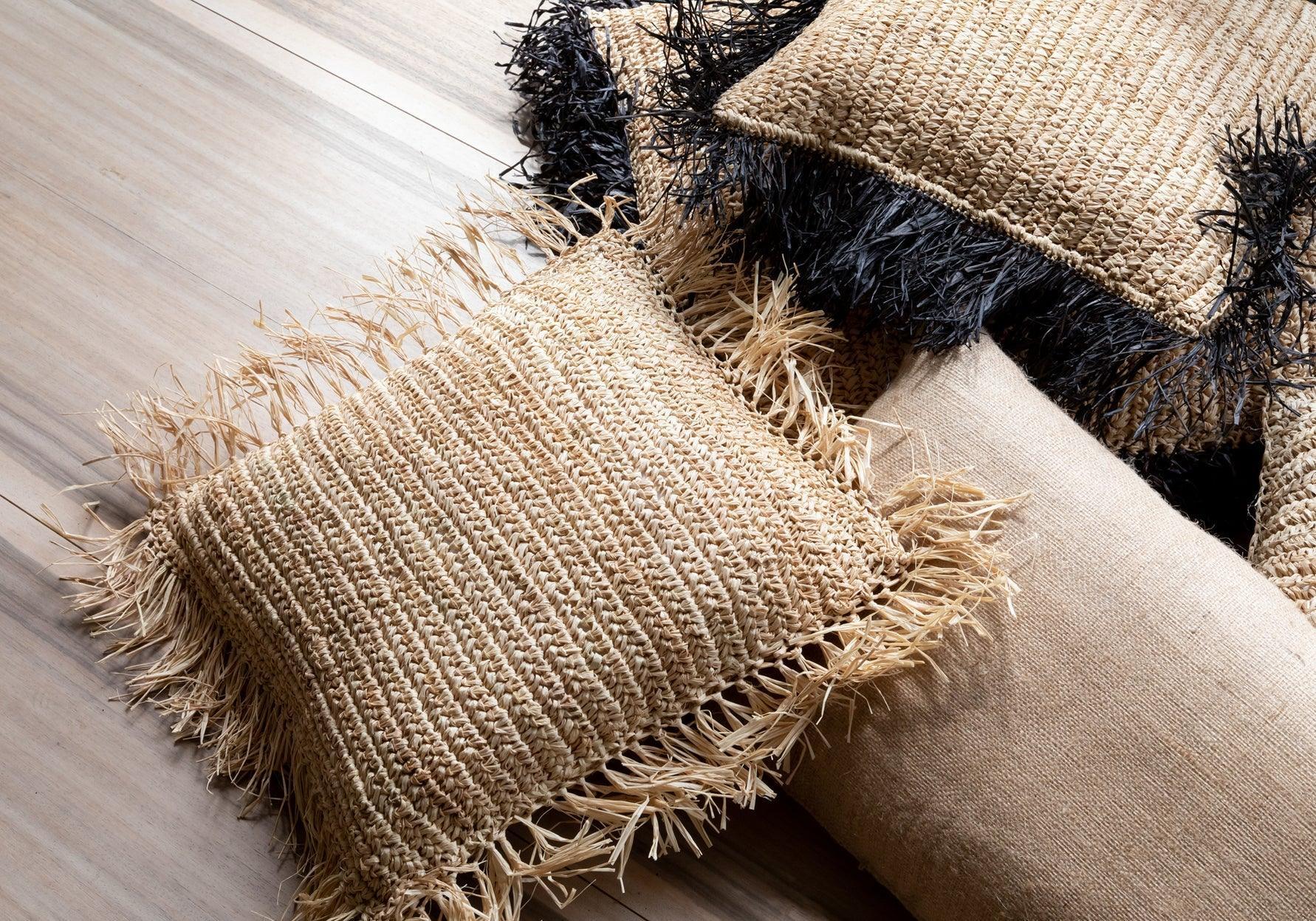 The Raffia Cushion Cover Square - Natural - 60x60 - Kussenhoes - Bazar Bizar - livinglovely.nl