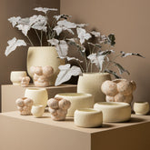 Vasilisa Cream Cement Pot Circles Rough Finish XL Dia29x27cm PTMD - Pot - PTMD - livinglovely.nl