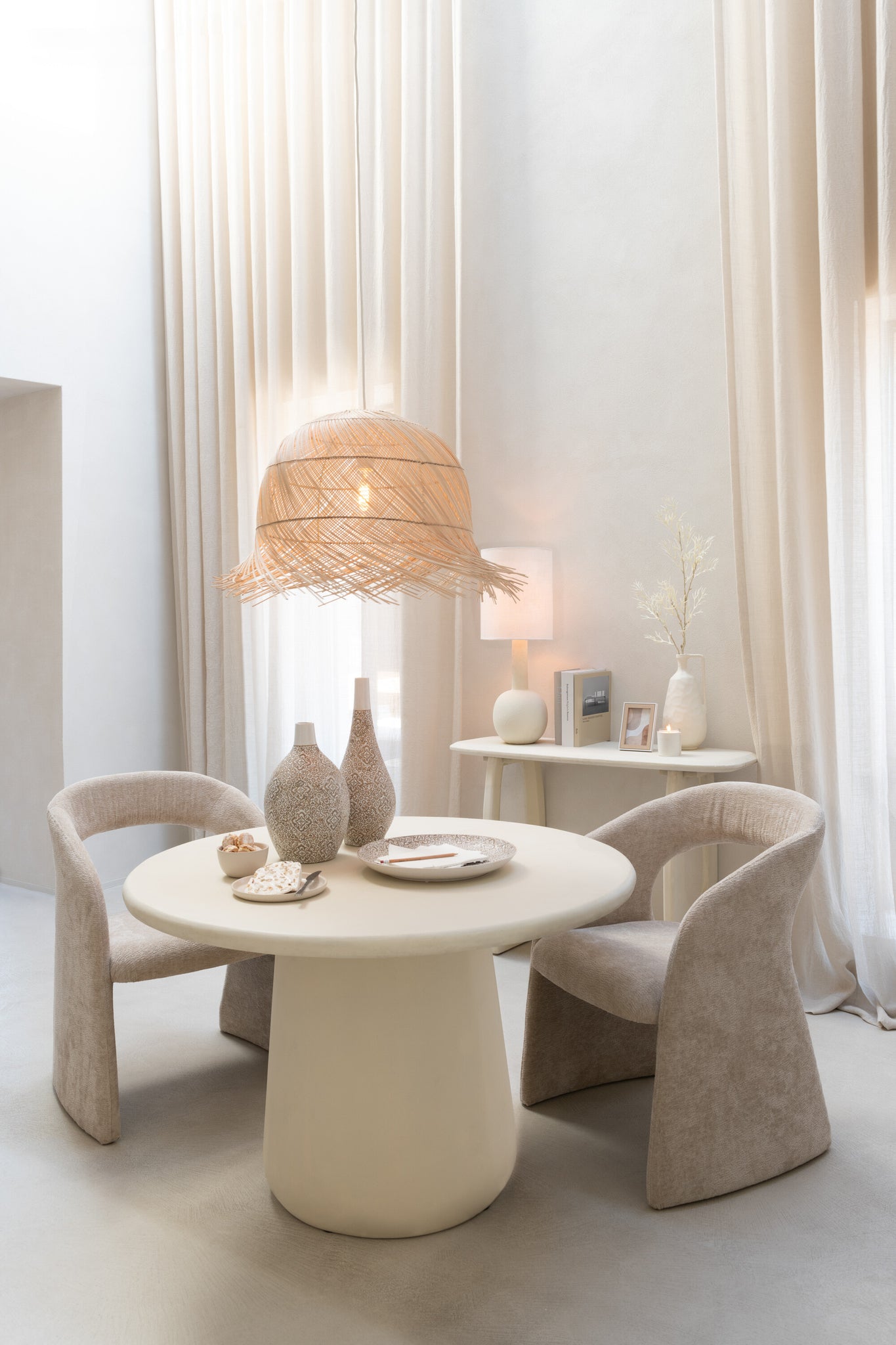 Ronde Eetkamertafel Ram Beige Ø118cm J-Line