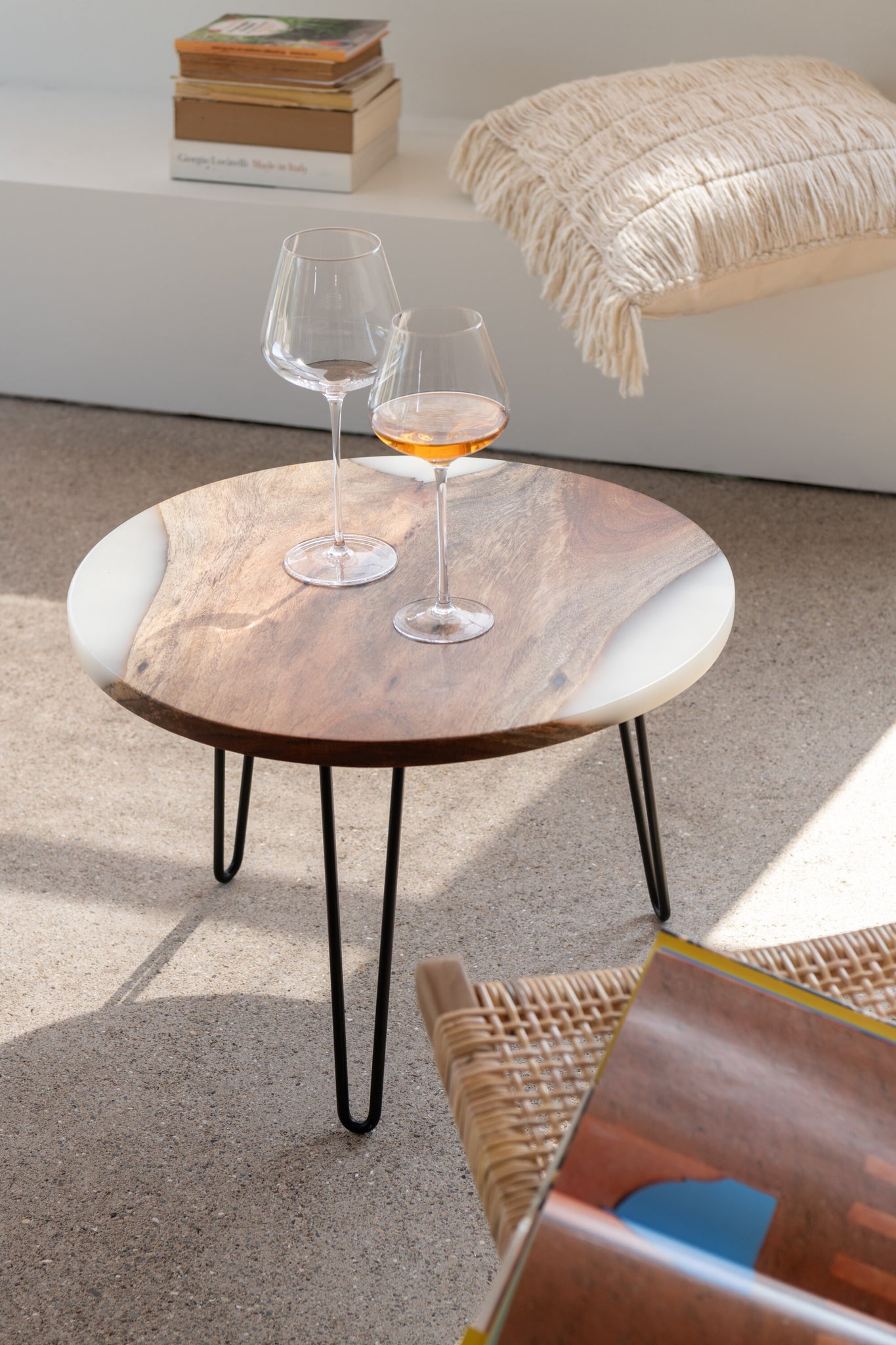 Ronde Bijzettafel Ø54cm Acaciahout Naturel/Wit J-Line