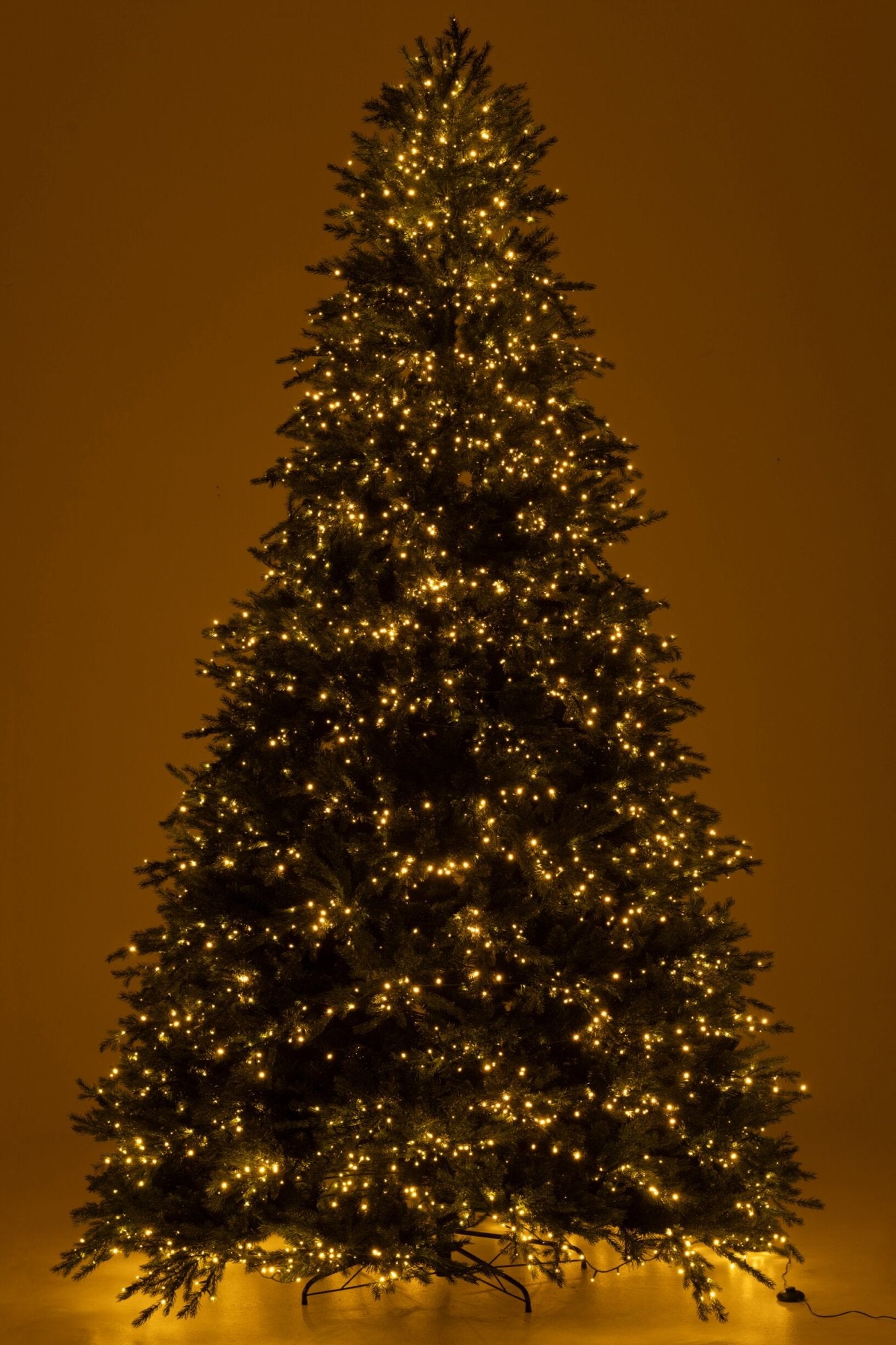 Kerstboom 4000 Led Kunstmatig Donkergroen Extra Large H325cm J-Line