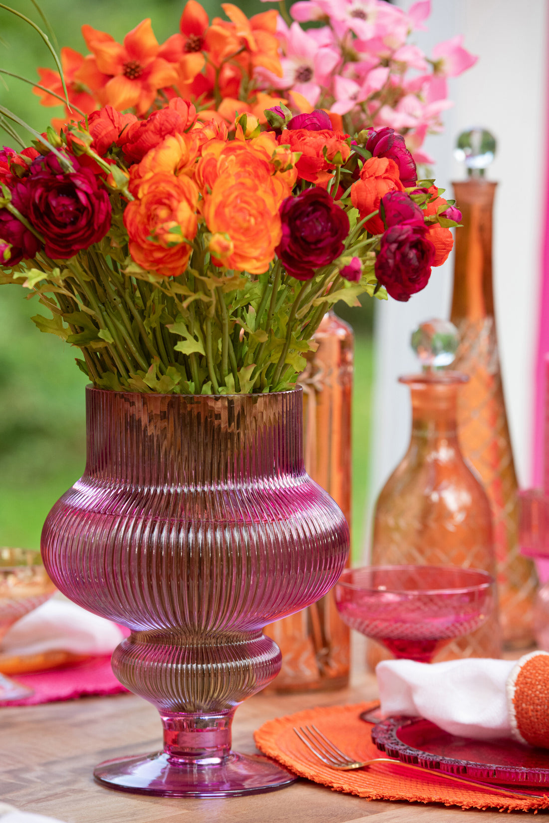 Vaas Ada Geribbeld Glas Fuchsia Small J-Line