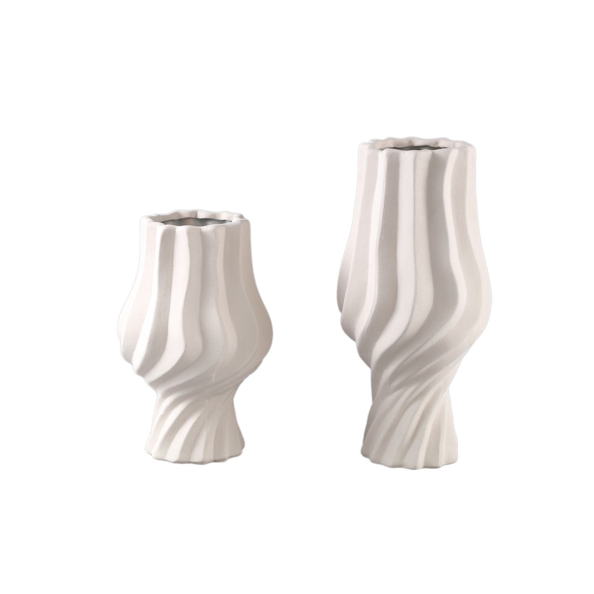 Clair Cream Ceramic Swirl Vase Klein PTMD
