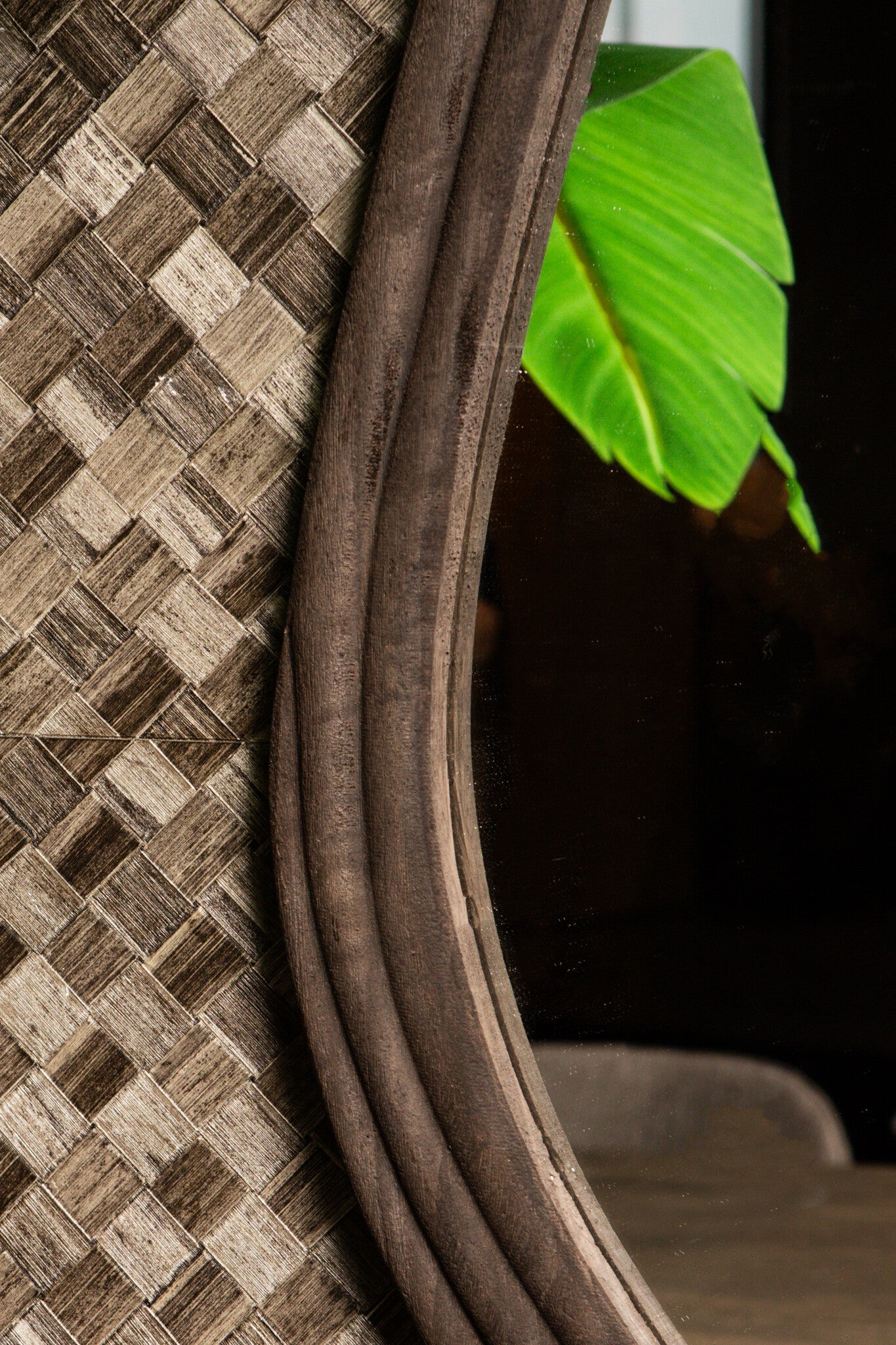 Santin Brown mango wood organic triangle Spiegel PTMD