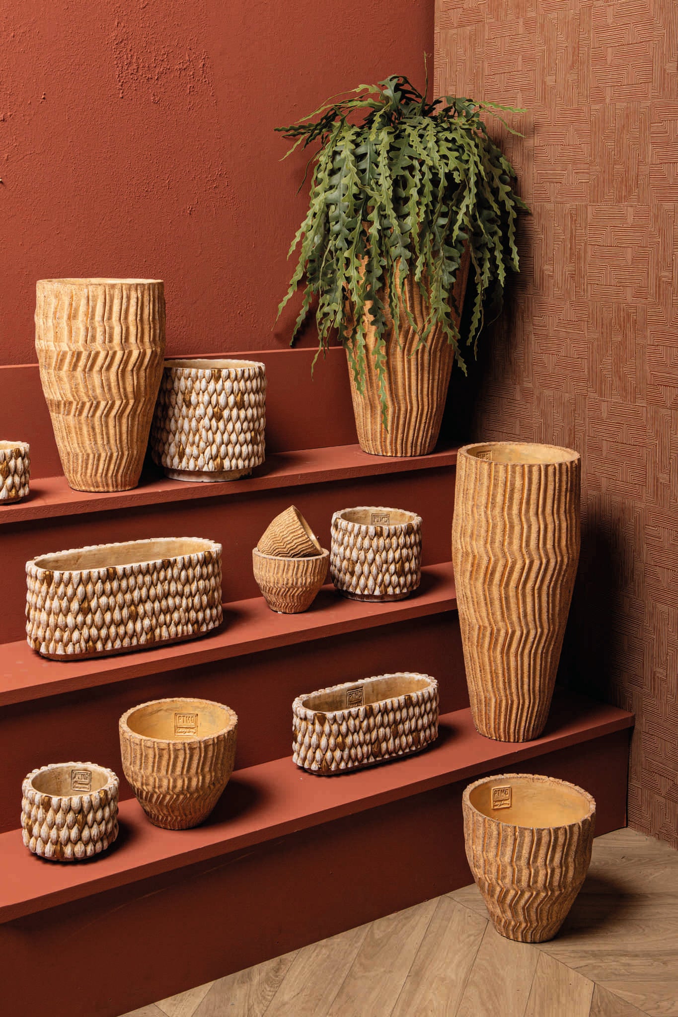 Zanaya Light Brown round cement pot ribbed high L PTMD