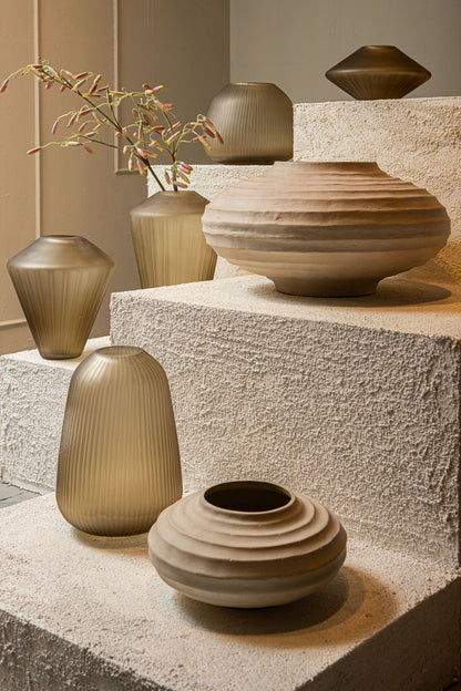 Damiri Brown Glass Handcut Vase Lines S PTMD