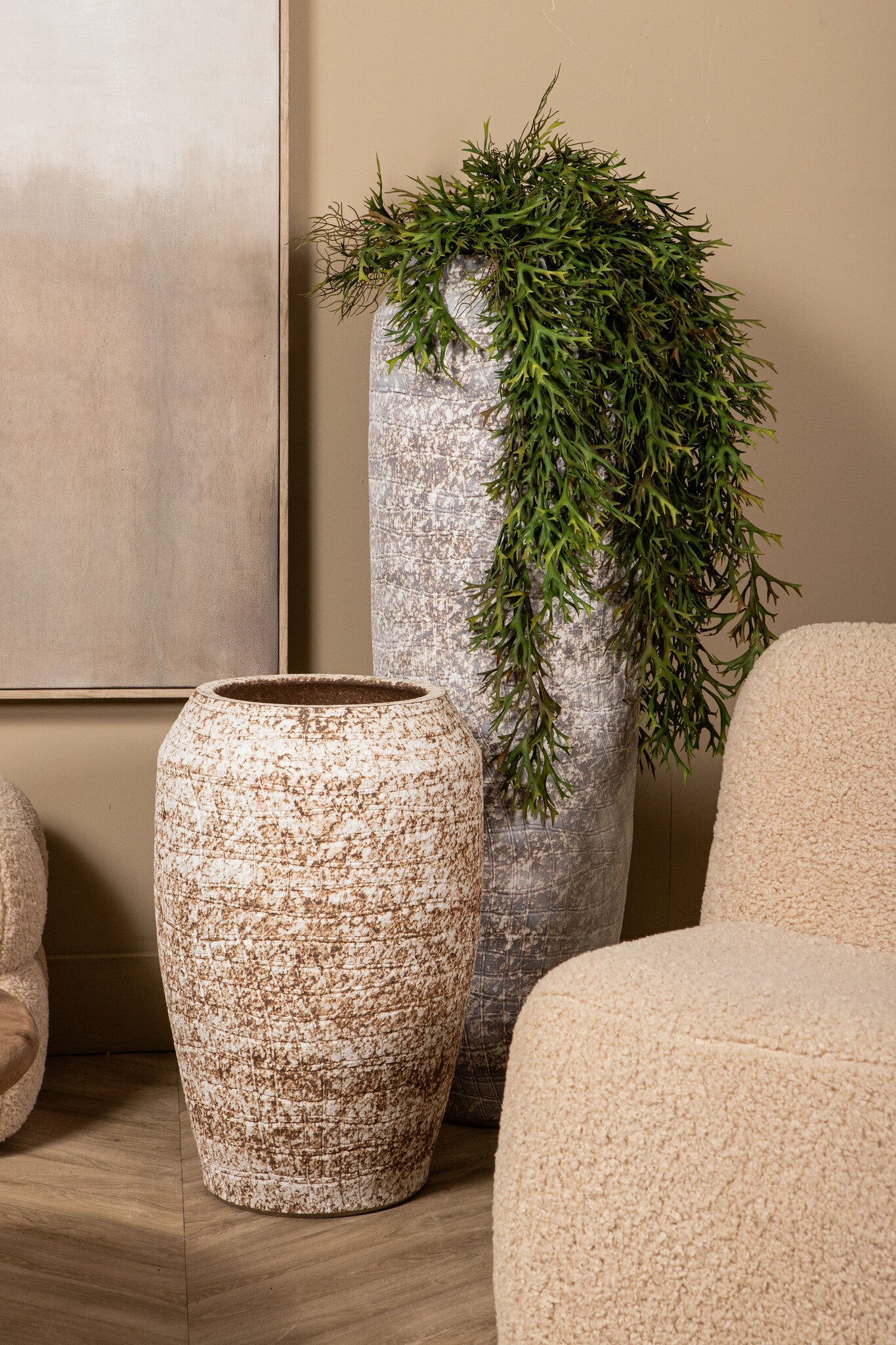 Vikki Beige Ceramic Rough High Pot Round Large PTMD