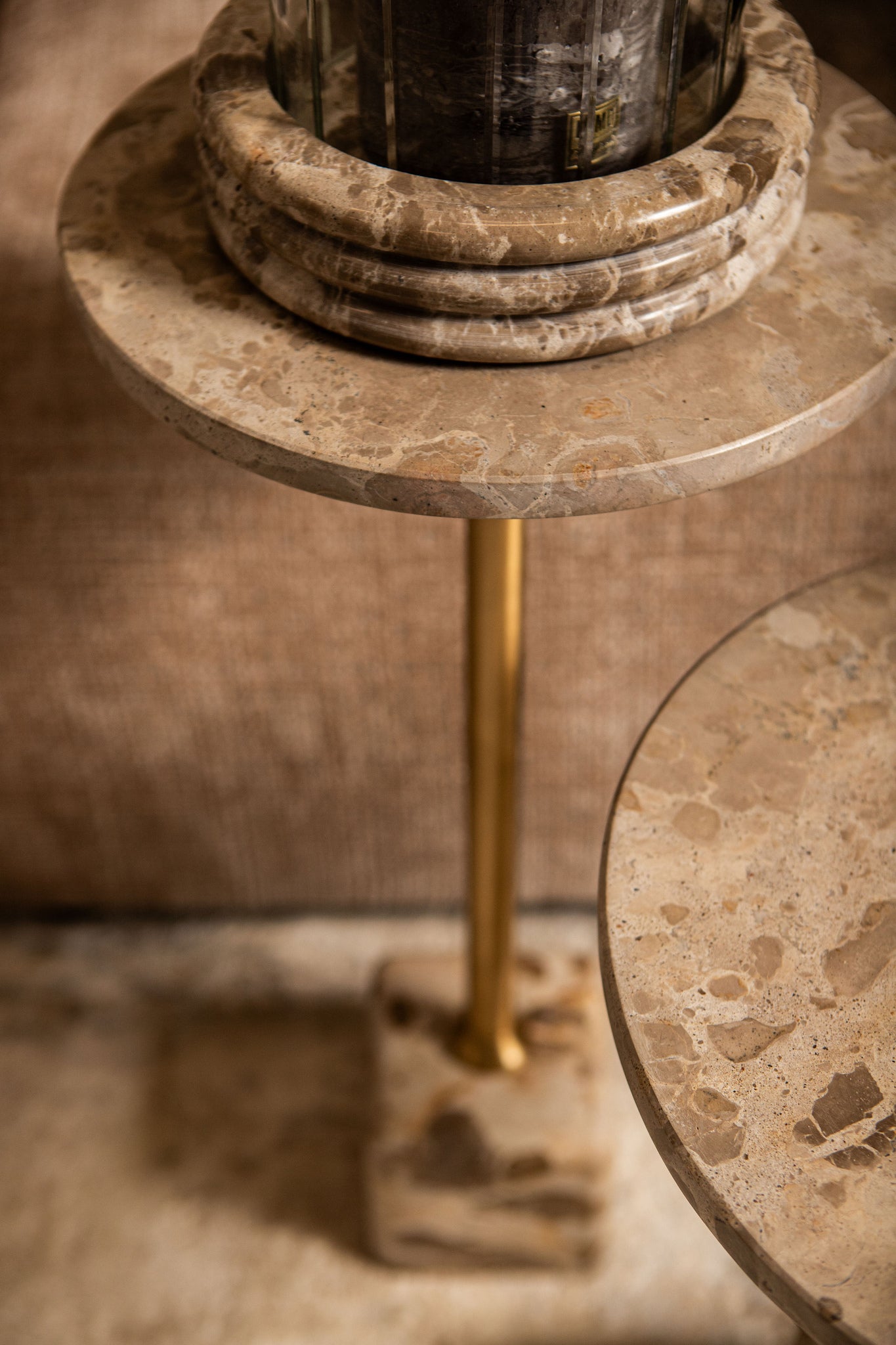 Bijzettafel Ebe Beige Marmer Rond Laag PTMD