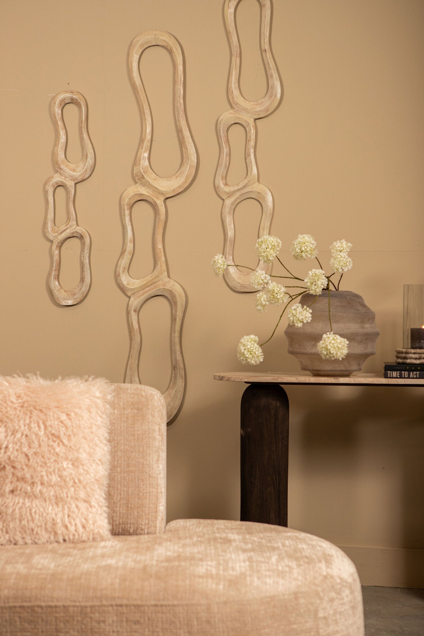 Wanddeco Camare Abstract Design Gegoten Aluminium Beige Large PTMD