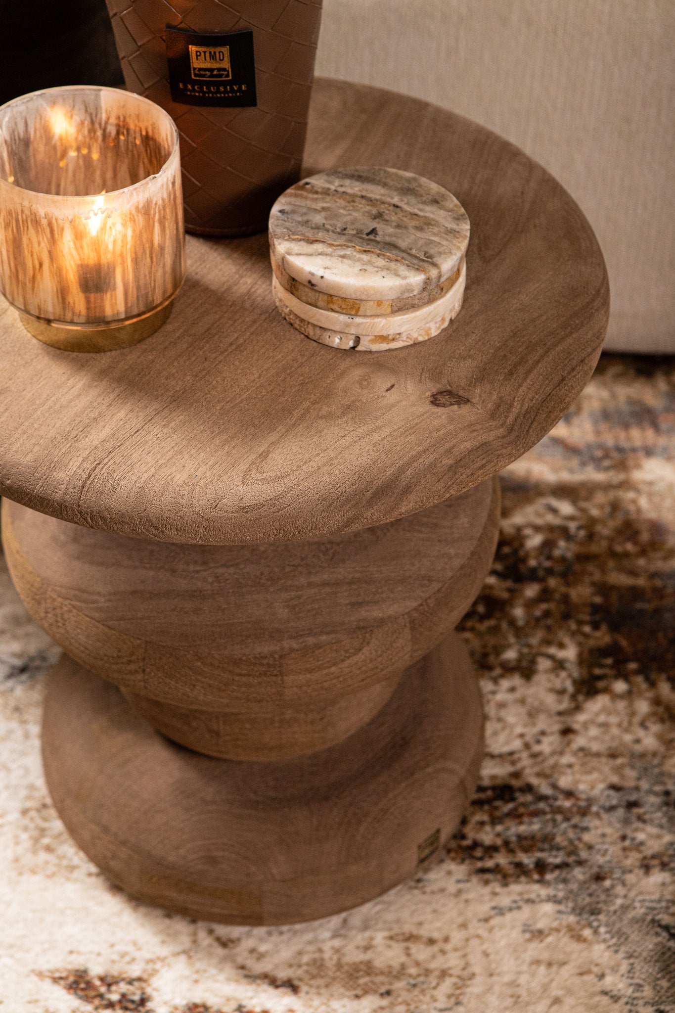 Ronde Sidetable Keven Geribbeld Mangohout Naturel PTMD