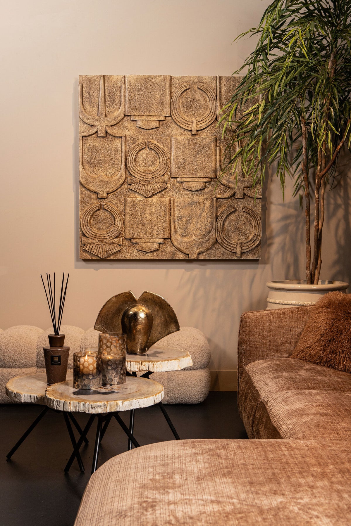 Saku Beige MDF Antike Symbole Antike Wandpaneele PTMD