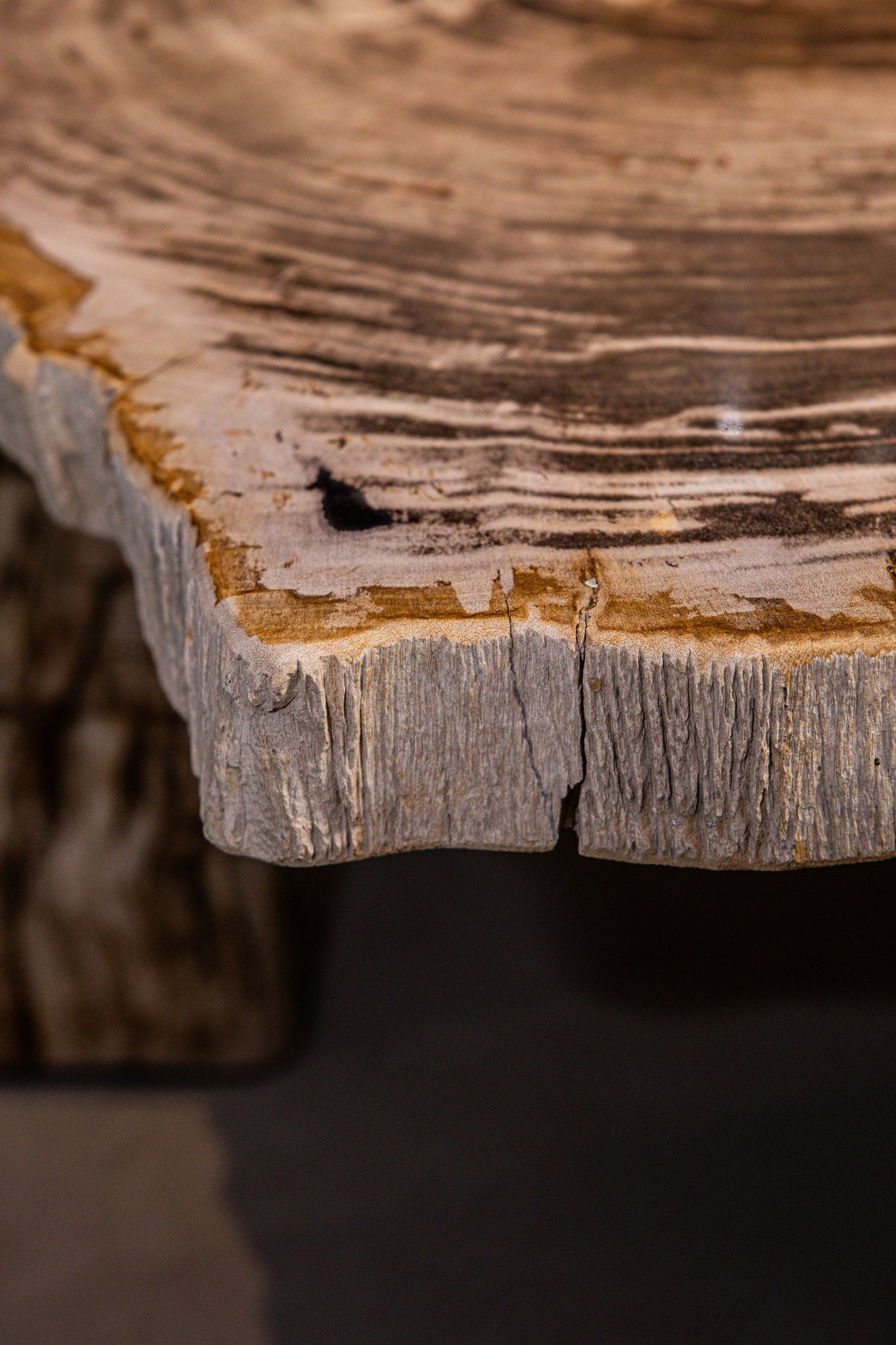 Salontafel Kayo Naturel Versteend hout 3 Poten Hoog PTMD