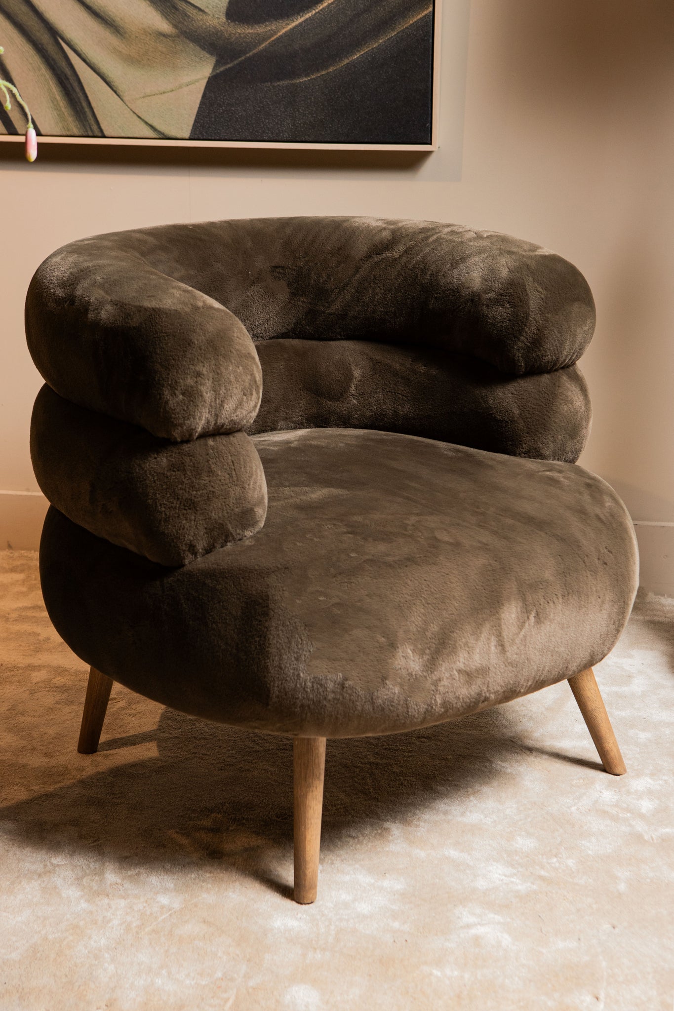Nelly Dark Brown Fabric Fur Fauteuil PTMD
